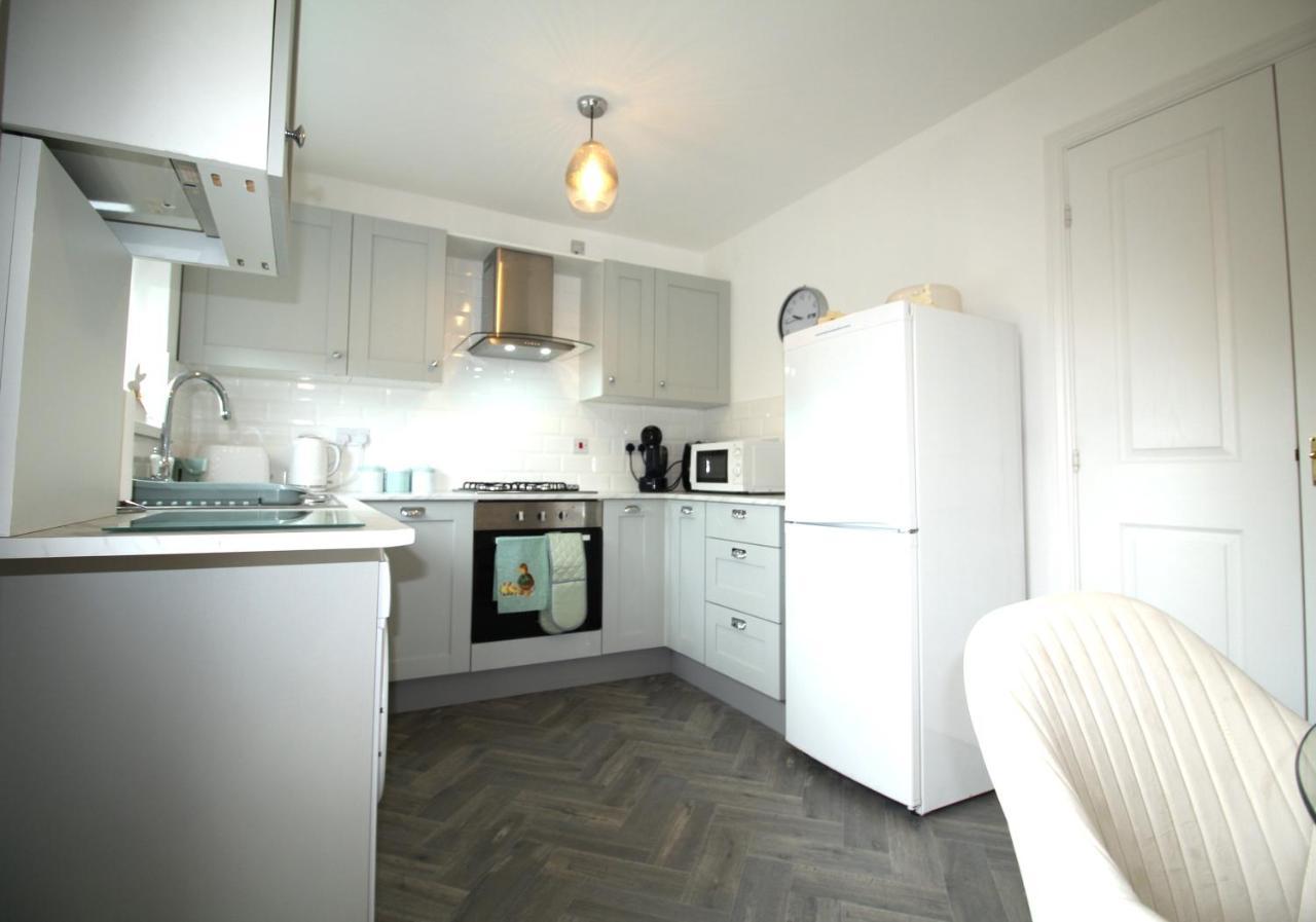 Ashington - 2 Bedroom House - Beautifully Decorated & Furnished - Large Garden ภายนอก รูปภาพ